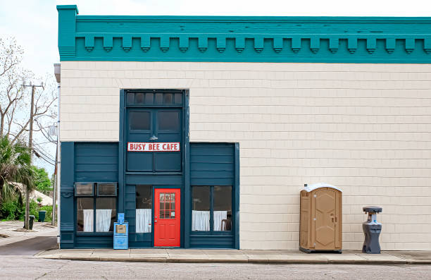 Best Porta potty delivery and setup  in Beulah, ND